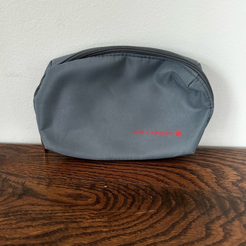 Air Canada Amenity Travel Pouch